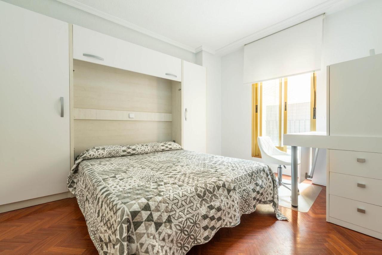 Bonita Habitacion Con Balcon Villaviciosa de Odón Buitenkant foto